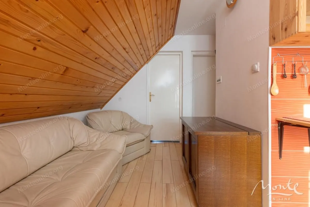 Prodaja, kuća, 200m², Žabljak, Crna Gora