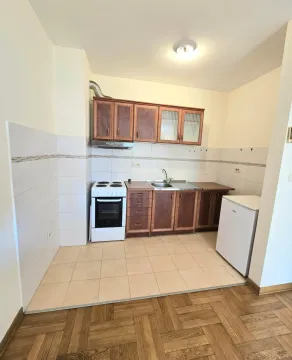 Prodaja, dvosoban stan, 64m², Stari Aerodrom, Podgorica - image 10