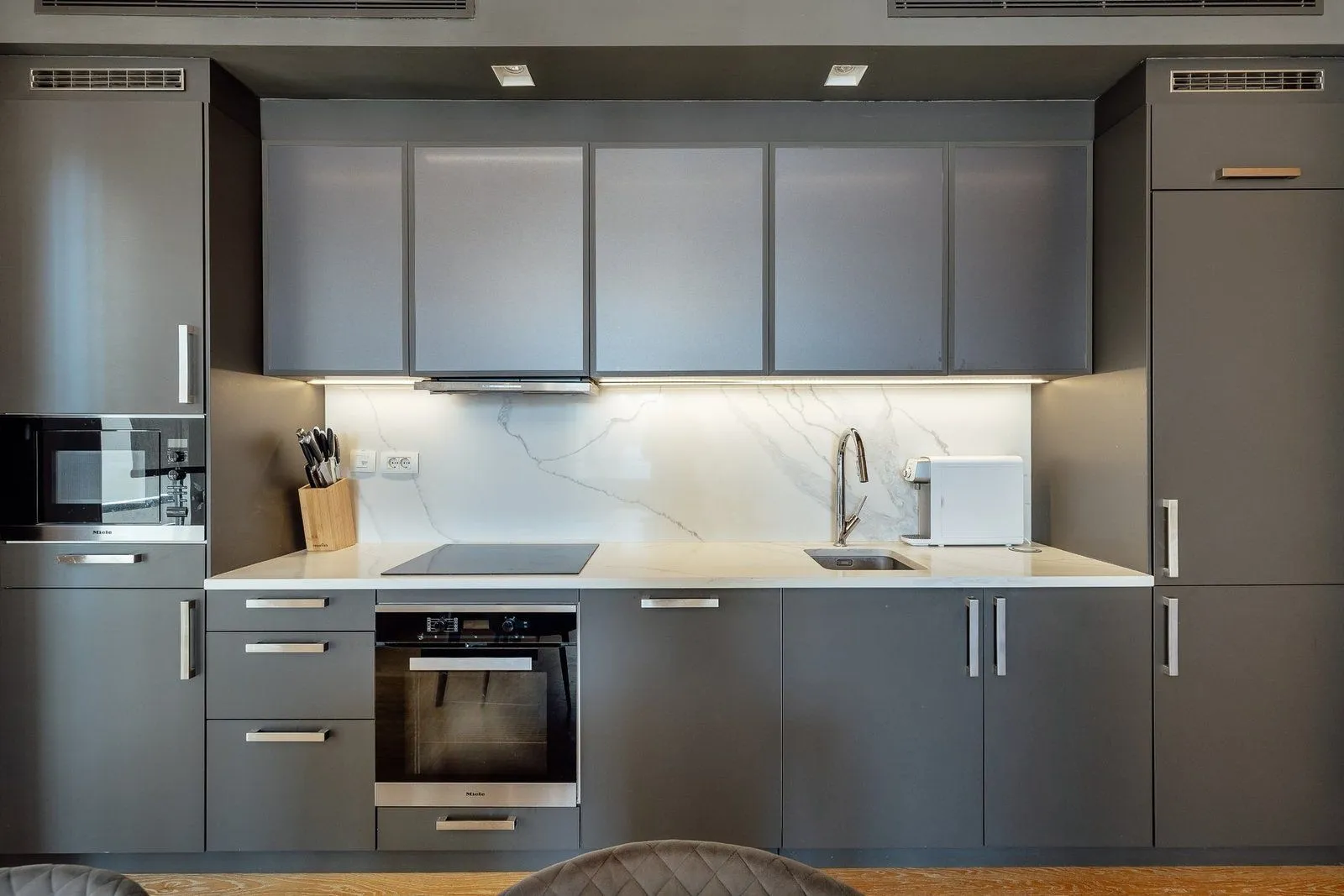 Prodaja, dvosoban stan, 117m², Porto Montenegro, Tivat