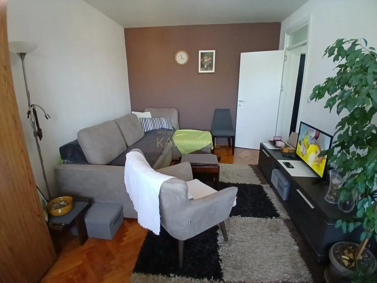 Sale, two bedroom apartment, 66m², Centar, Jagodina
