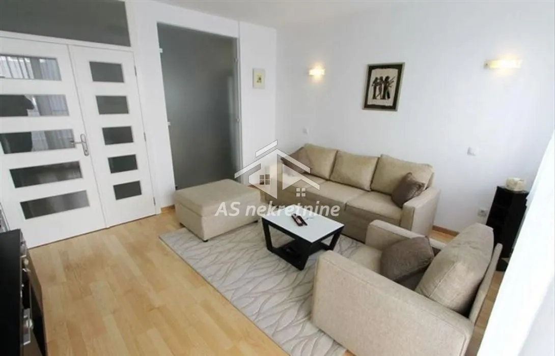 Rent, two bedroom apartment, 50m², Đeram Pijaca, Beograd