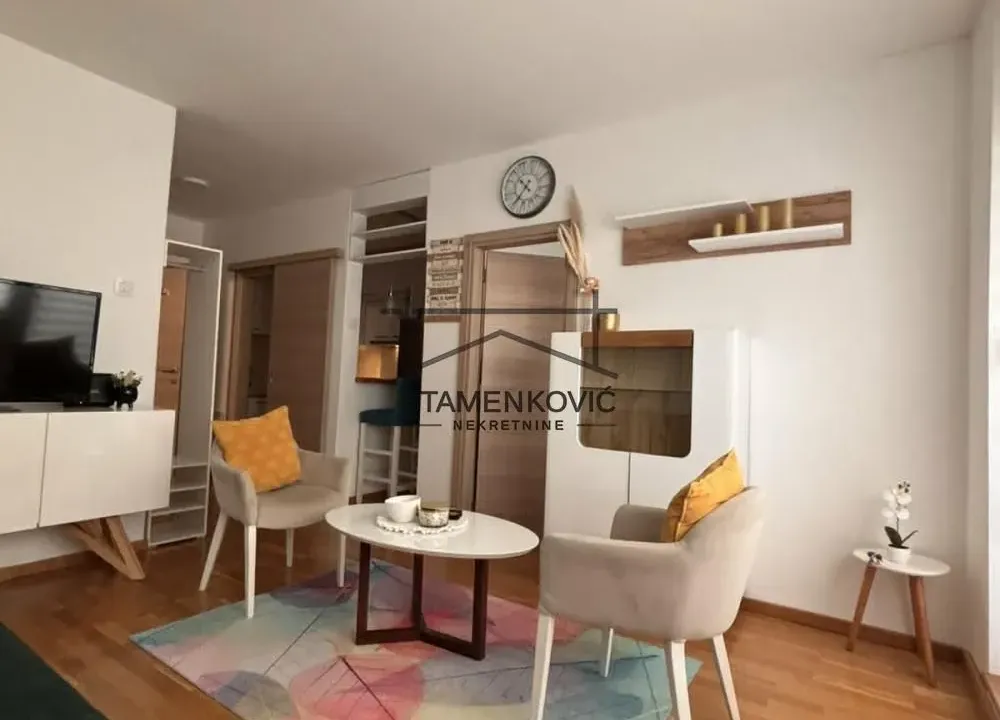 Rent, two bedroom apartment, 39m², Jugovićevo, Novi Sad Sve Podlokacije