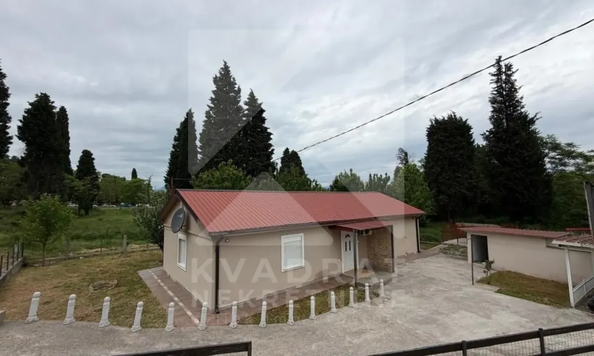 Rent, house, 90m², Pobrežje, Podgorica