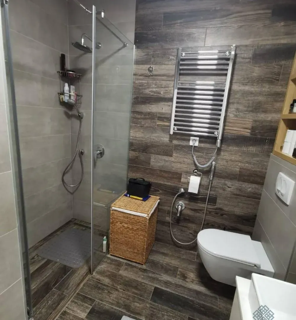 Prodaja, jednosoban stan, 61m², Dobrota, Kotor