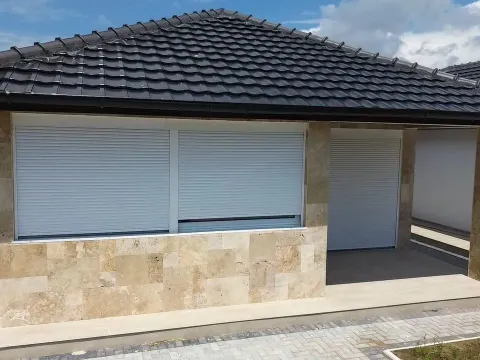 Sale, house, 92m², Ulcinj, Crna Gora - image 35