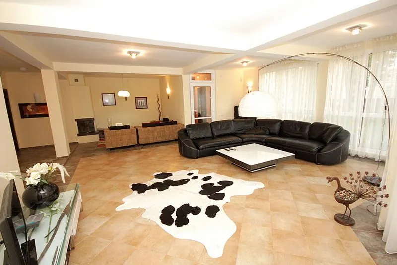 Sale, house, 324m², Sutomore, Bar