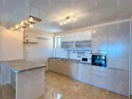 Prodaja, trosoban stan, 142m², Petrovac, Budva - image 9