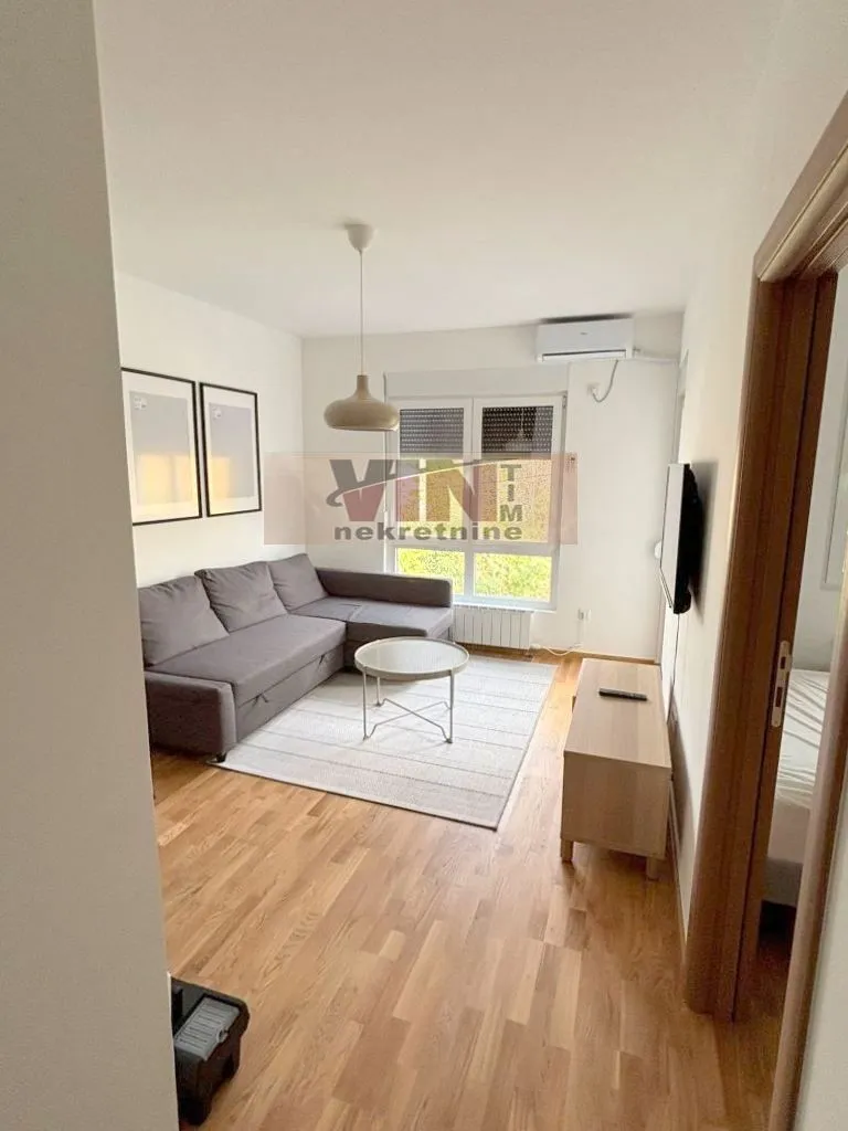 Prodaja, jednosoban stan, 33m², Zeleno Brdo, Zvezdara Sve Podlokacije