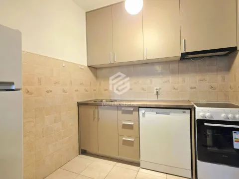 Izdavanje, jednosoban stan, 59m², Blok 5, Podgorica - image 7