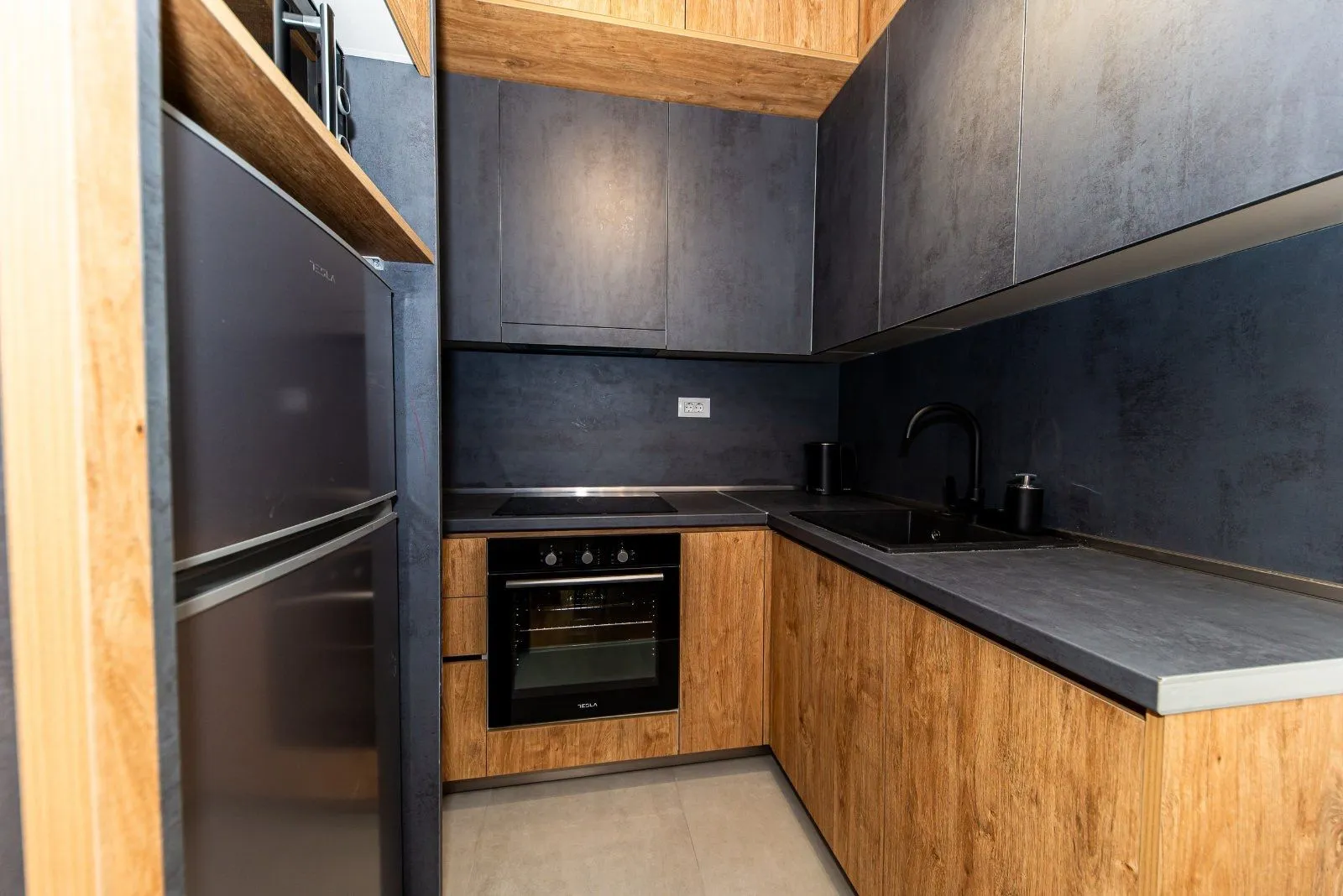Izdavanje, jednosoban stan, 45m², Šušanj, Bar