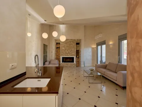 Prodaja, petosoban stan, 181m², Budva, Crna Gora - image 5