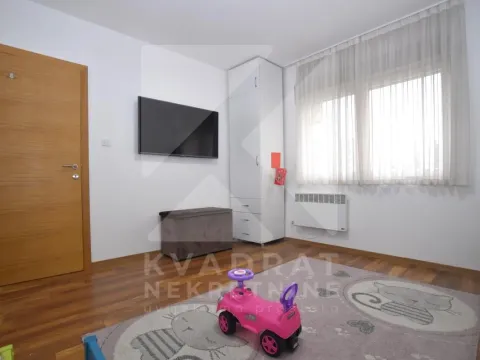 Sale, three bedroom apartment, 89m², Autobuska stanica, Podgorica - image 11