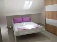 Rent, two bedroom apartment, 70m², Budva, Crna Gora - image 5