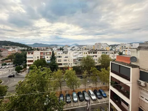 Sale, two bedroom apartment, 74m², Lepa Kata, Podgorica - image 15