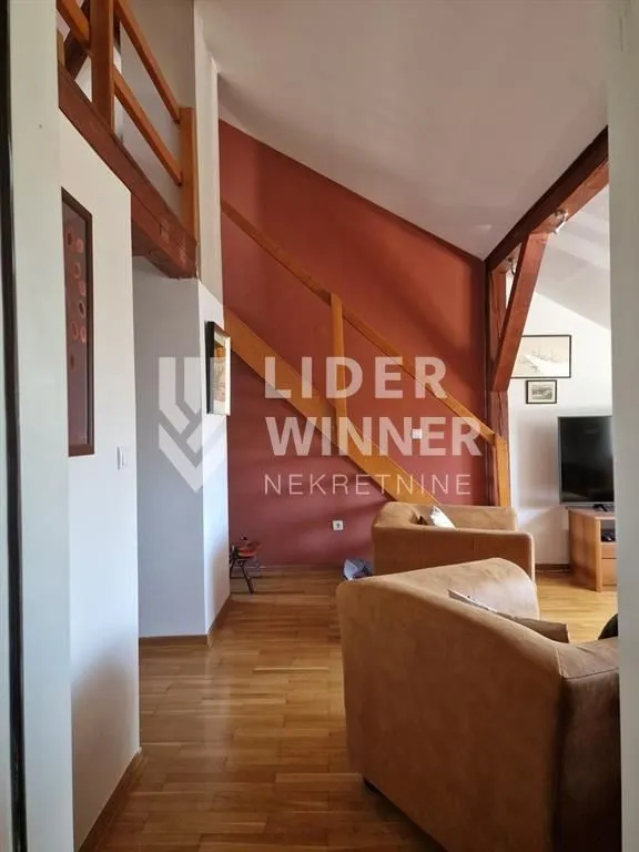 Prodaja, četvorosoban stan, 80m², Savski Venac, Beograd