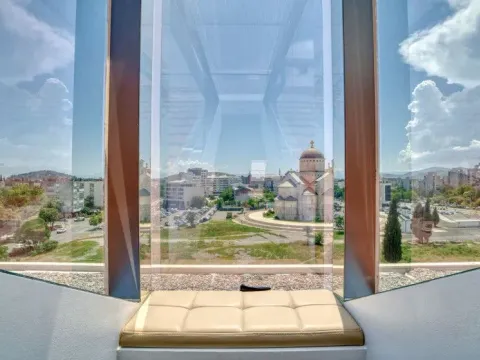 Rent, two bedroom apartment, 110m², Preko Morače, Podgorica - image 9