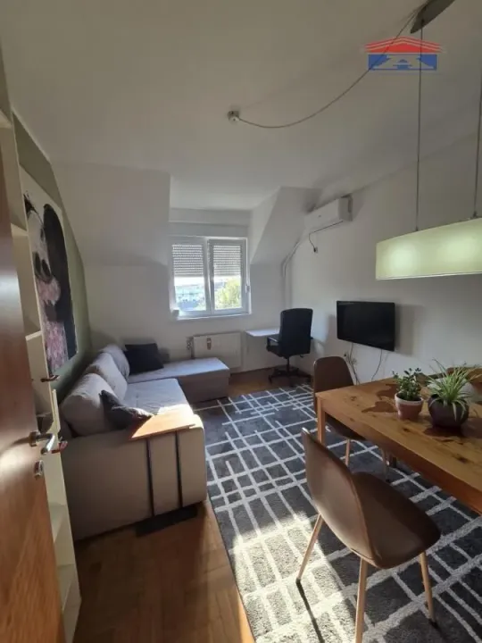 Rent, one bedroom apartment, 35m², Grbavica, Novi Sad Sve Podlokacije
