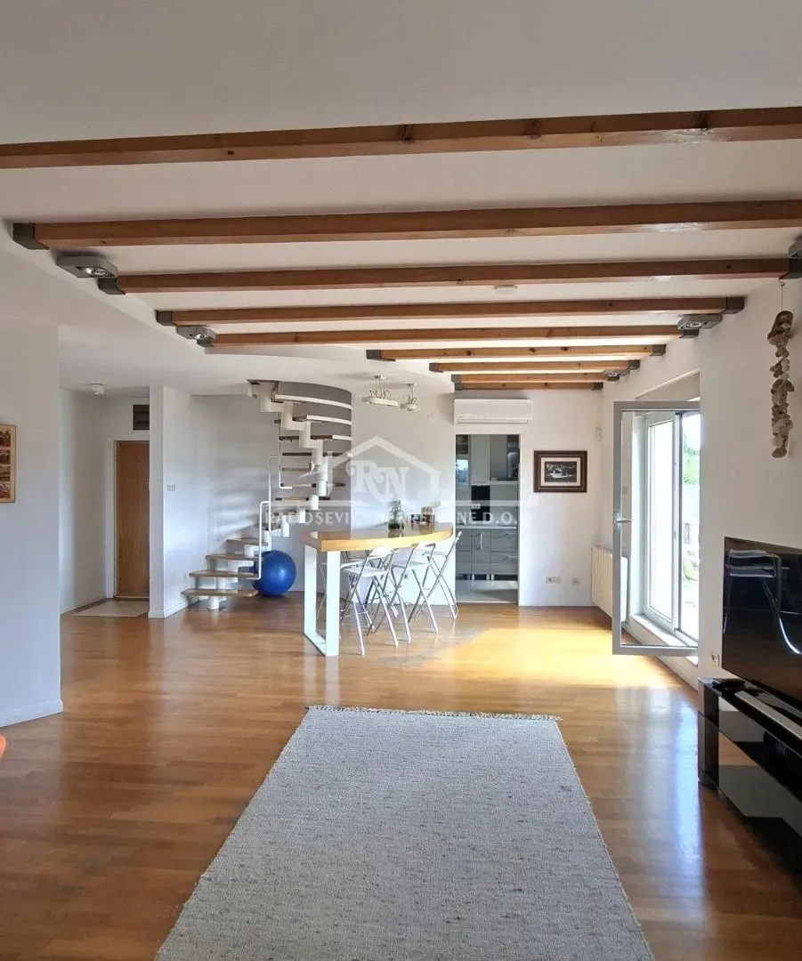 Prodaja, četvorosoban stan, 127m², Autokomanda, Voždovac Sve Podlokacije