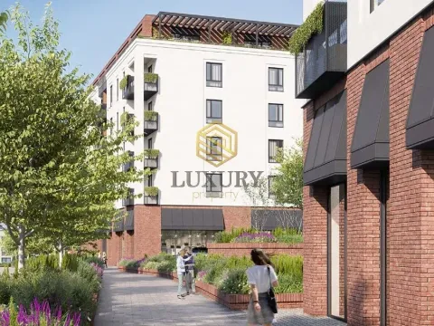 Prodaja, trosoban stan, 149m², Krivi Most, Podgorica - image 4