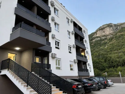 Sale, one bedroom apartment, 37m², Budva, Crna Gora - image 5