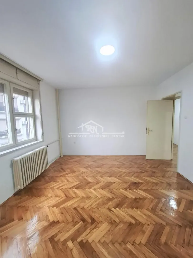 Sale, two bedroom apartment, 58m², Vračar Sve Podlokacije, Beograd
