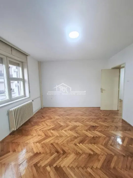Prodaja, dvosoban stan, 58m², Vračar Sve Podlokacije, Beograd
