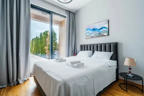 Prodaja, kuća, 220m², Reževići, Budva - image 12