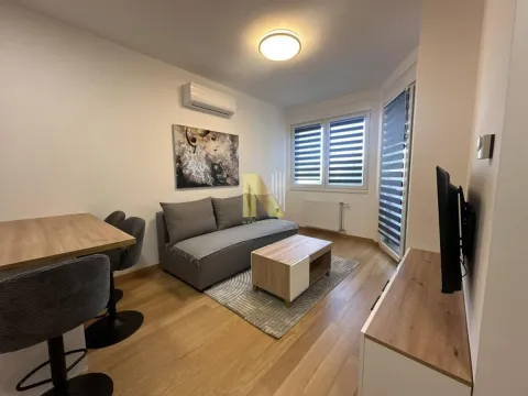 Izdavanje, jednosoban stan, 35m², Grbavica, Novi Sad Sve Podlokacije - image 2