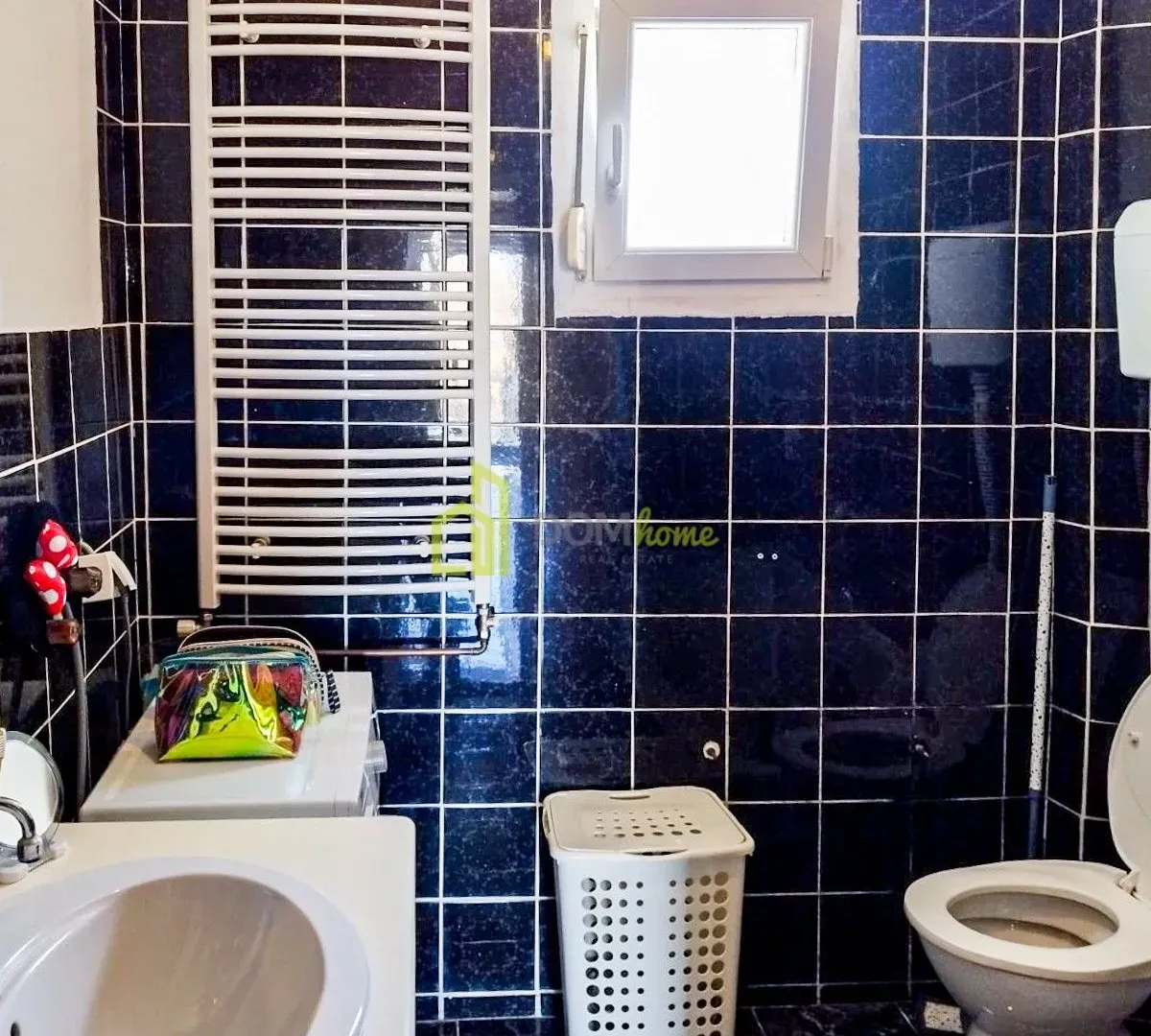 Sale, house, 220m², Tološka šuma, Podgorica