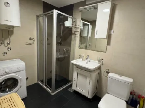 Izdavanje, jednosoban stan, 60m², Bečići, Budva - image 3