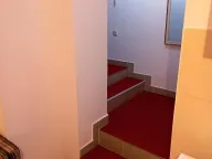 Izdavanje, garsonjera, 32m2, Donja Vrežina, Niš