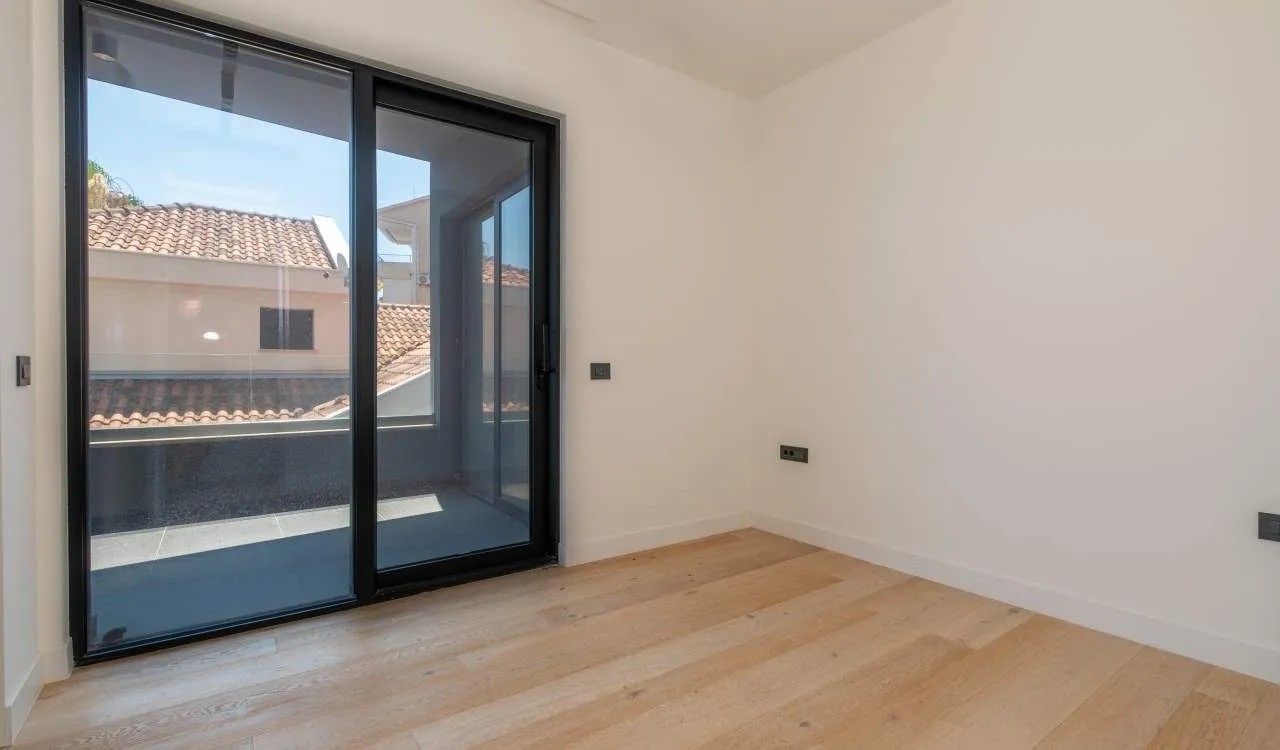 Prodaja, trosoban stan, 149m², Gospoština, Budva