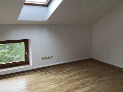 Izdavanje, trosoban stan, 90m², Šumice, Beograd - image 8