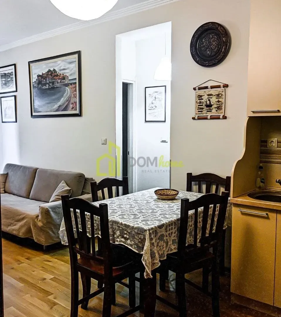 Rent, two bedroom apartment, 45m², Centar, Budva