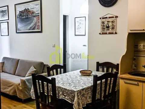 Izdavanje, dvosoban stan, 45m², Centar, Budva - image 15