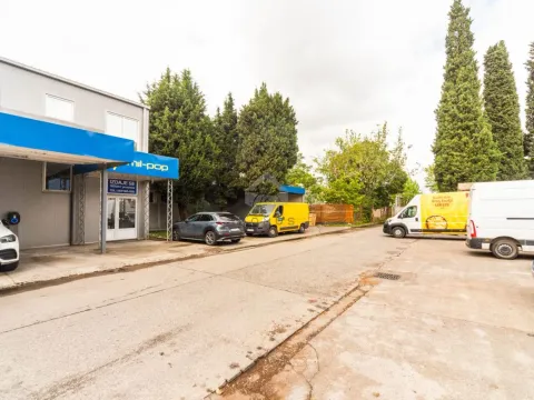 Rent, office space, 1850m², Zabjelo, Podgorica - image 2