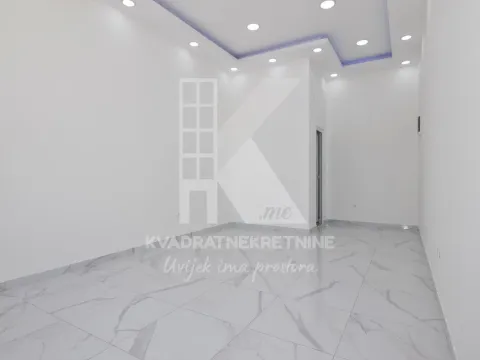 Rent, office space, 24m², Zabjelo, Podgorica - image 2