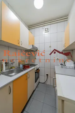 Prodaja, jednosoban stan, 38m², Zvezdara Sve Podlokacije, Beograd - image 10