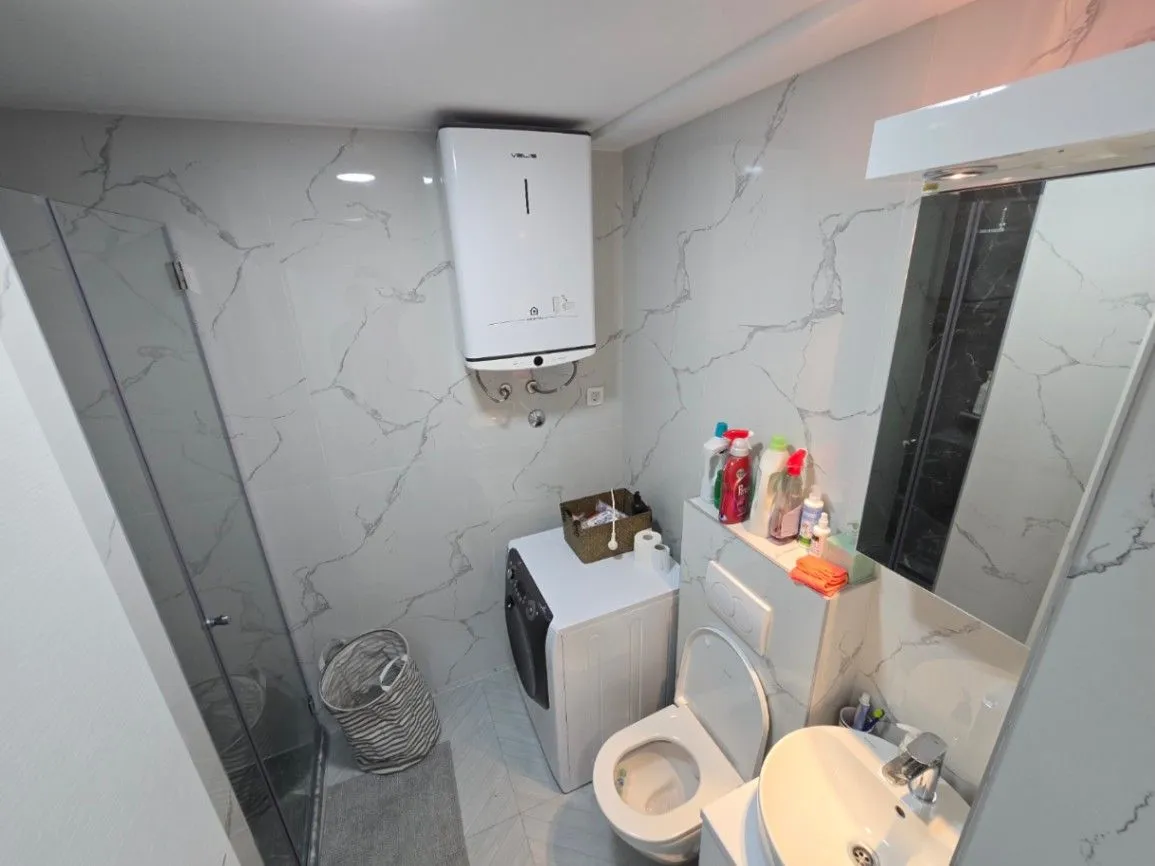 Izdavanje, jednosoban stan, 40m², Šušanj, Bar