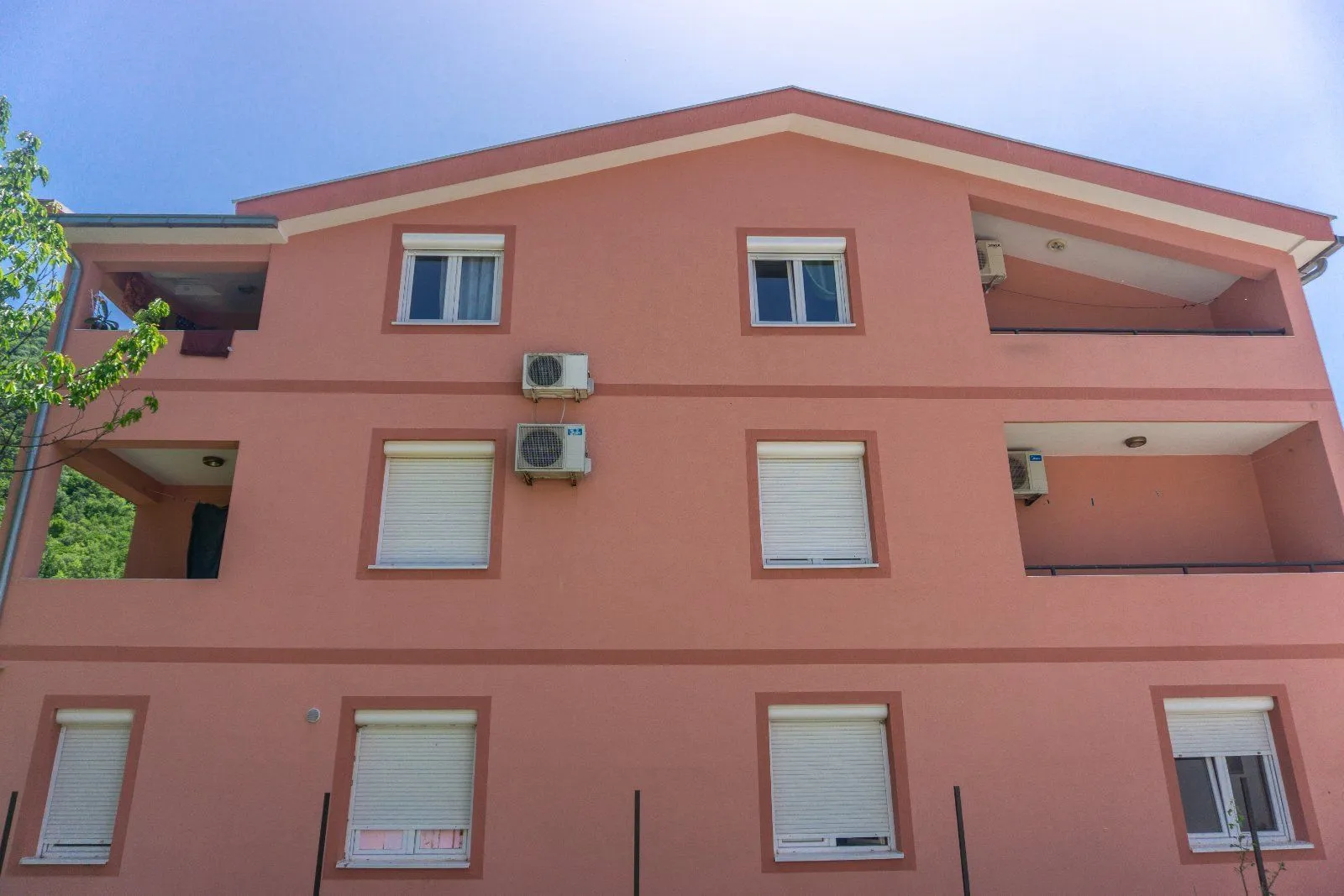 Prodaja, kuća, 700m², Lastva Grbaljska, Kotor