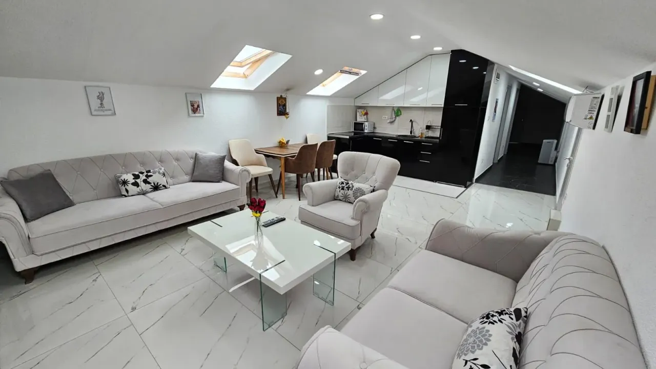 Prodaja, dvosoban stan, 81m², Zabjelo, Podgorica