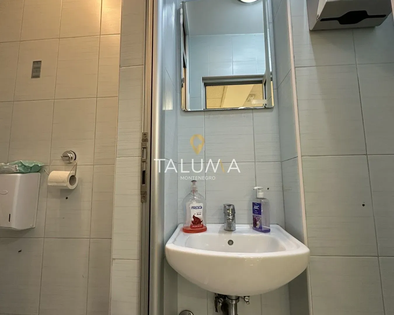 Rent, office space, 130m², Preko Morače, Podgorica