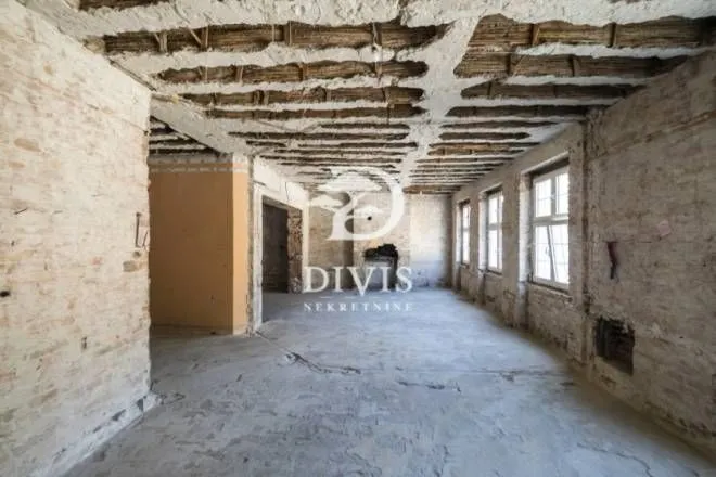 Prodaja, stan, 241m², Stari Grad, Beograd