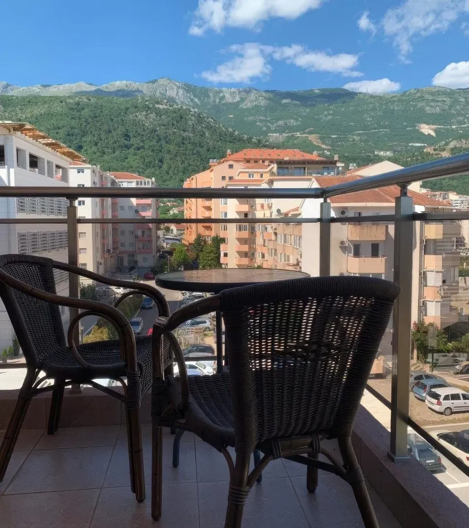 Rent, apartment, 90m², Rozino, Budva