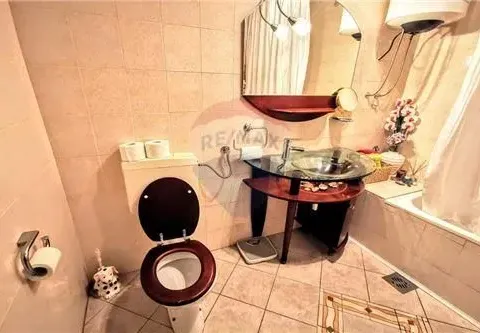 Sale, three bedroom apartment, 145m², Gorica C, Podgorica - image 11