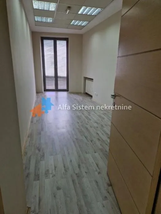 Rent, office space, 216m², Stari Grad, Beograd