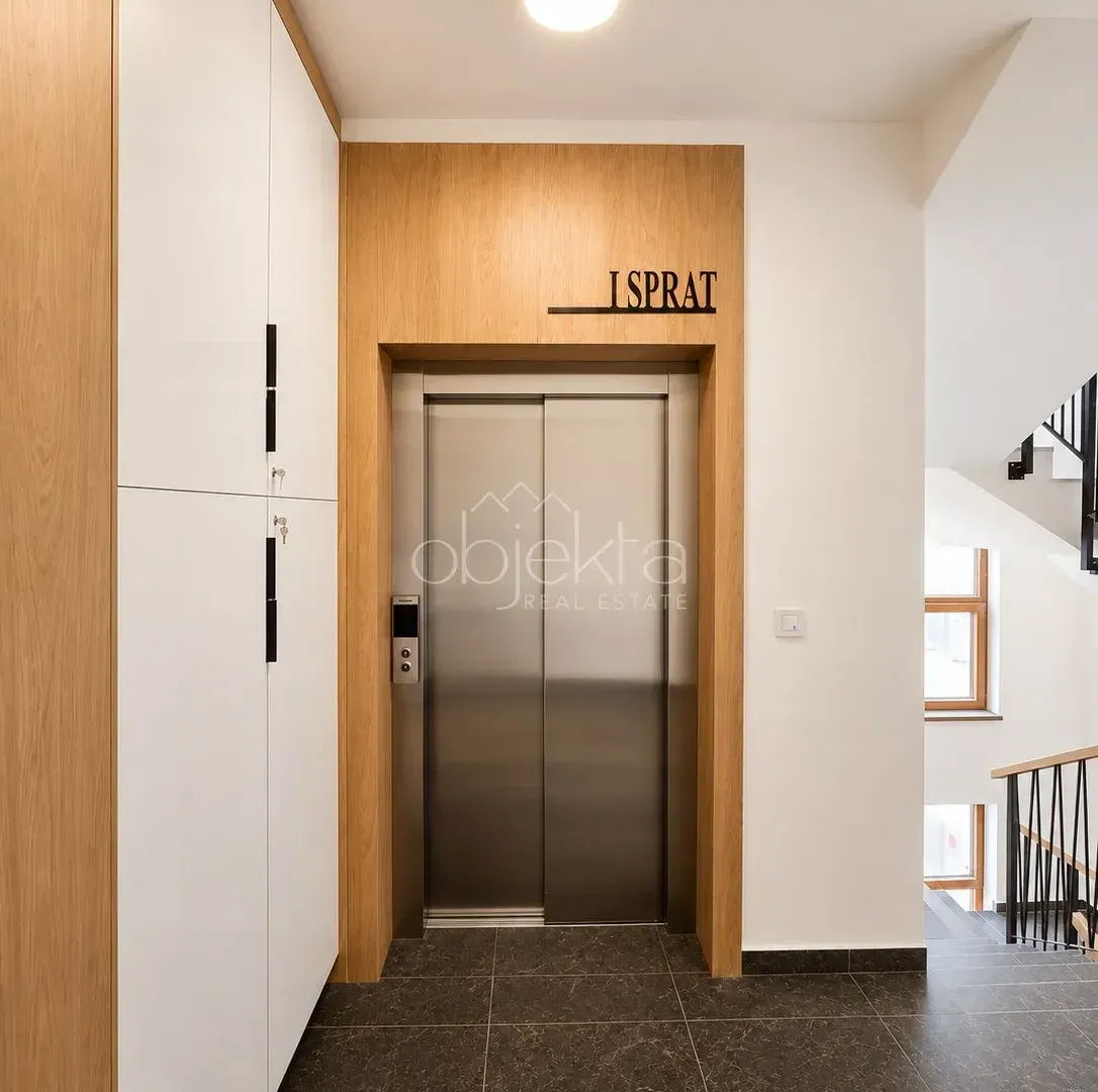 Sale, apartment, 44m², Tivat, Crna Gora