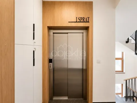 Prodaja, stan, 44m², Tivat, Crna Gora - image 3