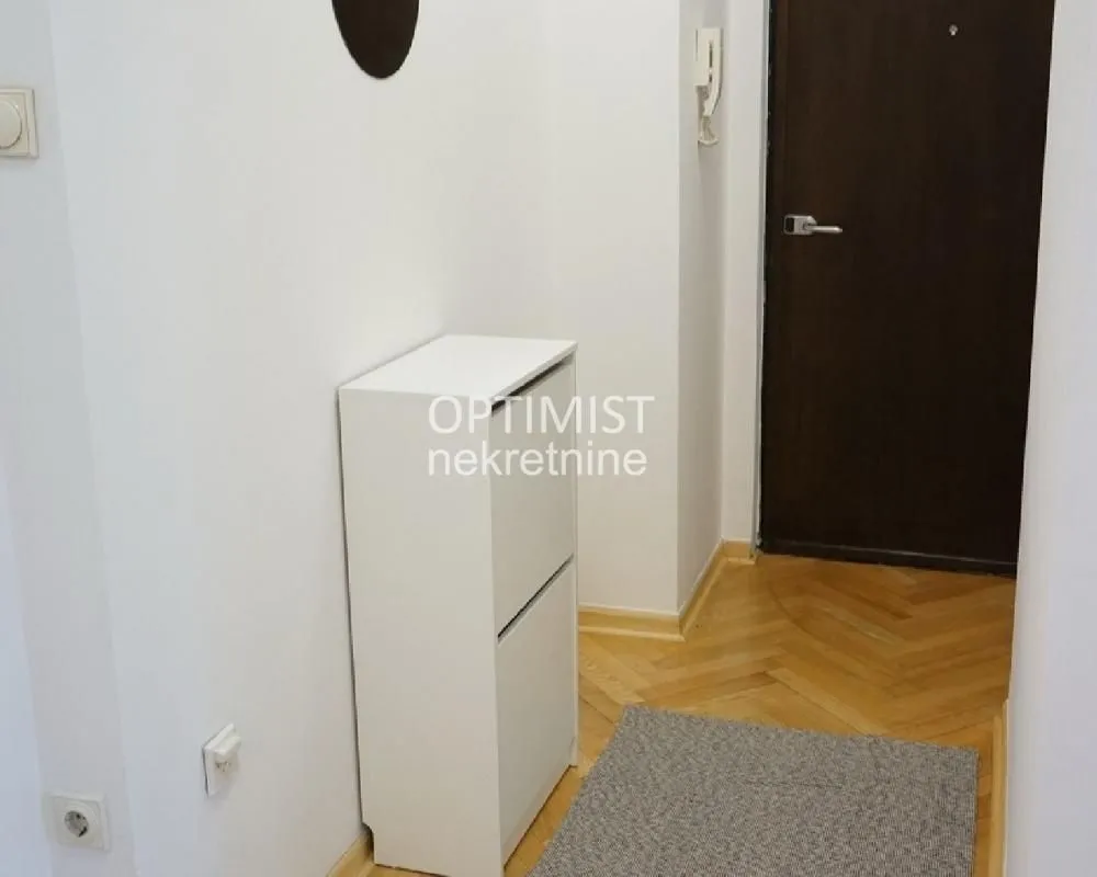 Rent, two bedroom apartment, 64m², Vračar Centar, Vračar Sve Podlokacije