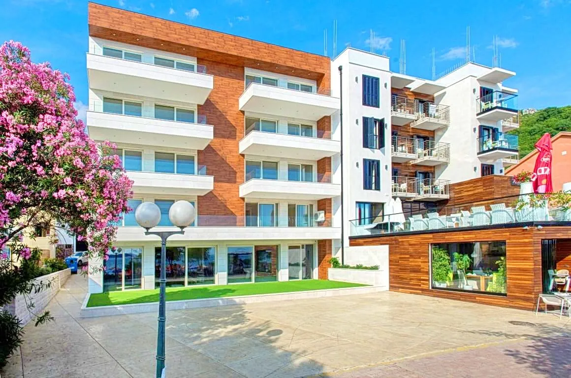 Prodaja, stan, 149m², Rafailovići, Budva